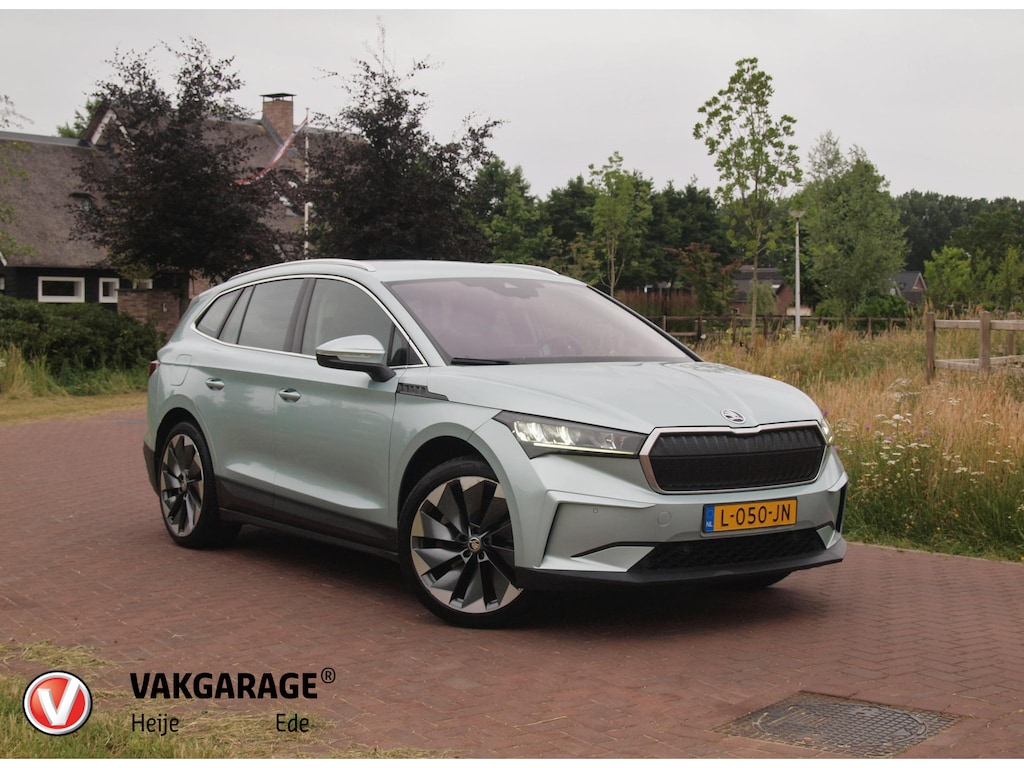 Skoda Enyaq iV 80 | SOH 90% | Camera | Trekhaak | Sfeerverlichting | ACC | Apple Carplay | NL-Auto |