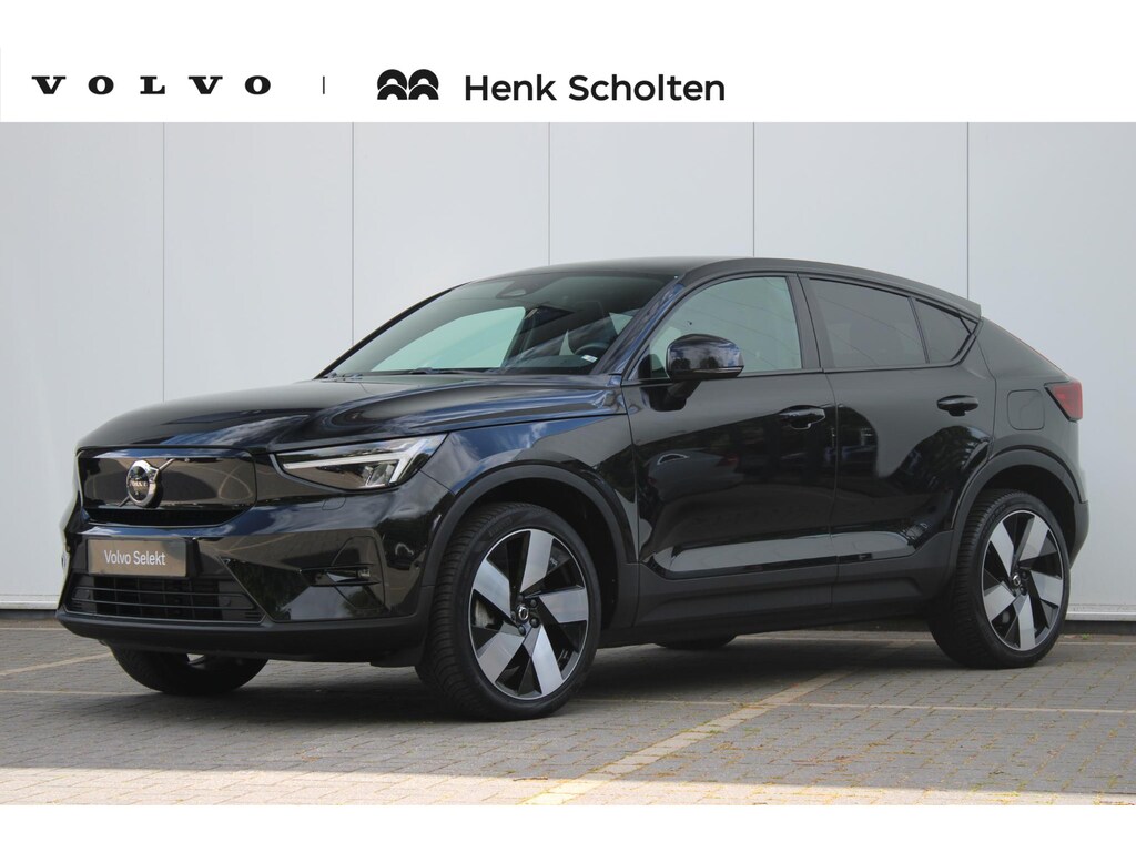 Volvo C40 Recharge Ultimate 69 kWh | Panoramadak | Verwarmbare voorstoelen en stuurwiel | 360 Camera | Apple carplay/Android auto | Adaptive Cruise & Pilot Assist | Warmtepomp | Keyless | Premium Harman/Kardon Audio | Power Seats incl. Memory | Semi Elektr. Trekhaak |