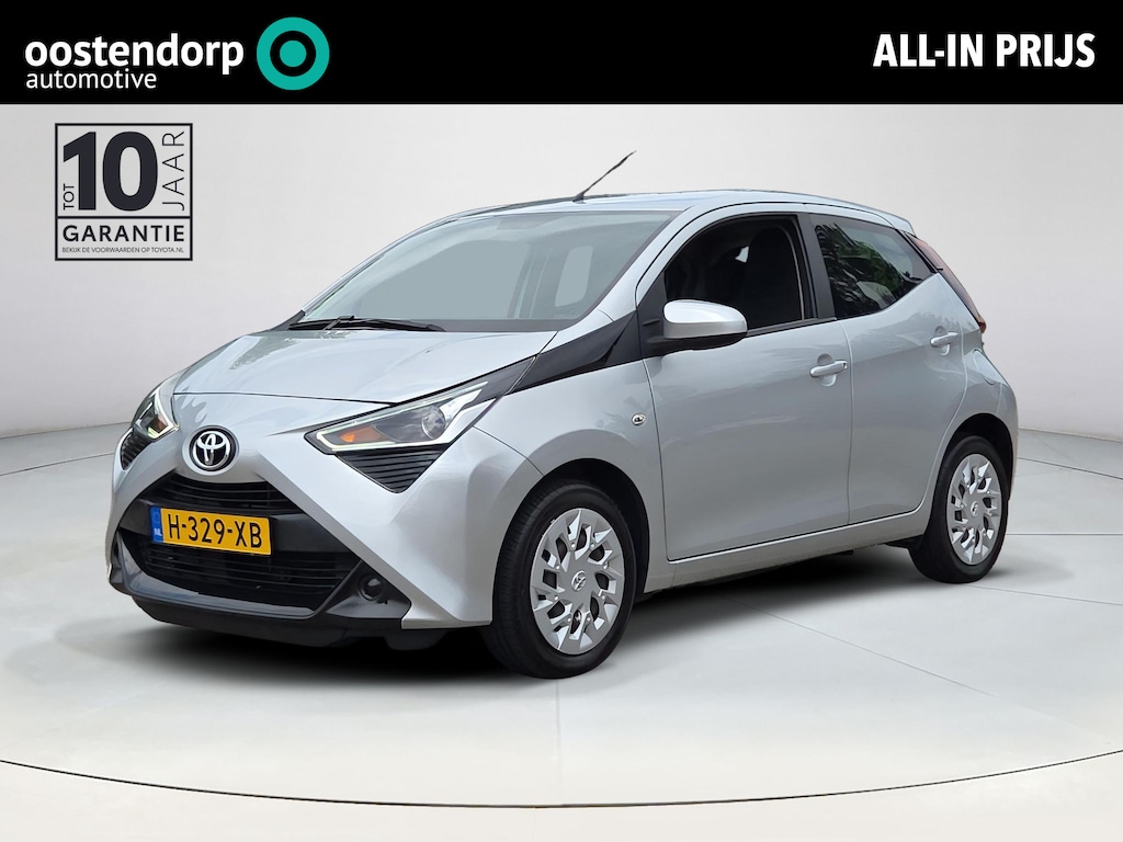 Toyota Aygo 1.0 VVT-i x-play | Apple CarPlay | Parkeercamera | Rijklaar incl. garantie |