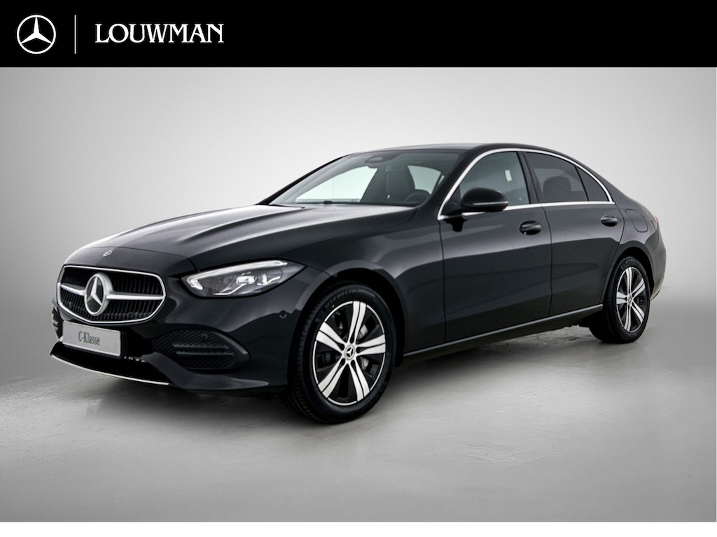 Mercedes-Benz C-klasse Estate 300 e Business Solution | Trekhaak | Warmtewerend, donkergetint glas | GUARD 360° Plus | Smartphone-integratie | Sierdelen diamantpatroon zilvergrijs | Stoelverwarming |
