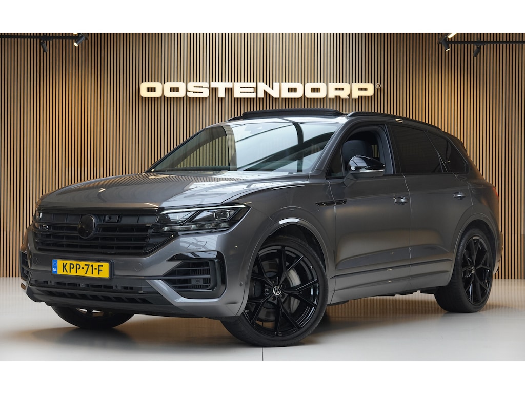 Volkswagen Touareg 3.0TSi/462pk Hybrid 4MOTION R Blackstyle|2023|Panoramadak|Leder|Luchtvering|LED|Trekhaak|PDC+360Camera+Assist|Memory-stoelen|22"Estoril|Servo-sluiting|Nachtzicht|Head-up|VOL!