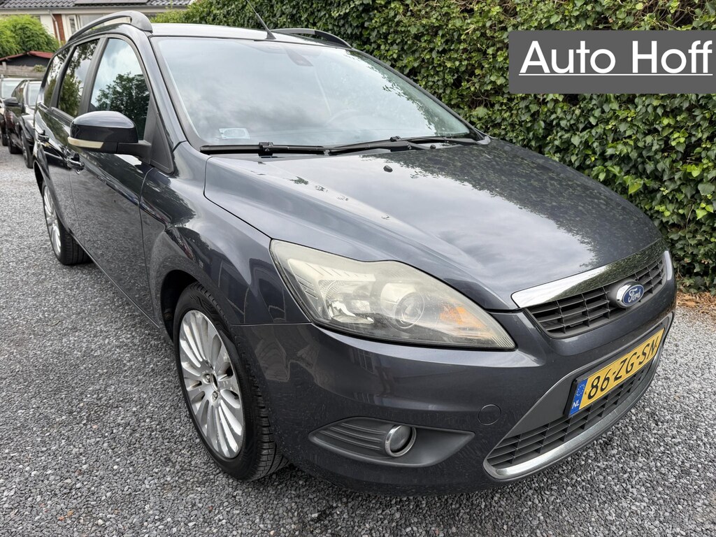 Ford Focus Wagon 1.6 Titanium | Navi | Autom. Airco | Cruise Control | LMV | Privacy Glass | PDC | Trekhaak | APK tot 09-09-2027!