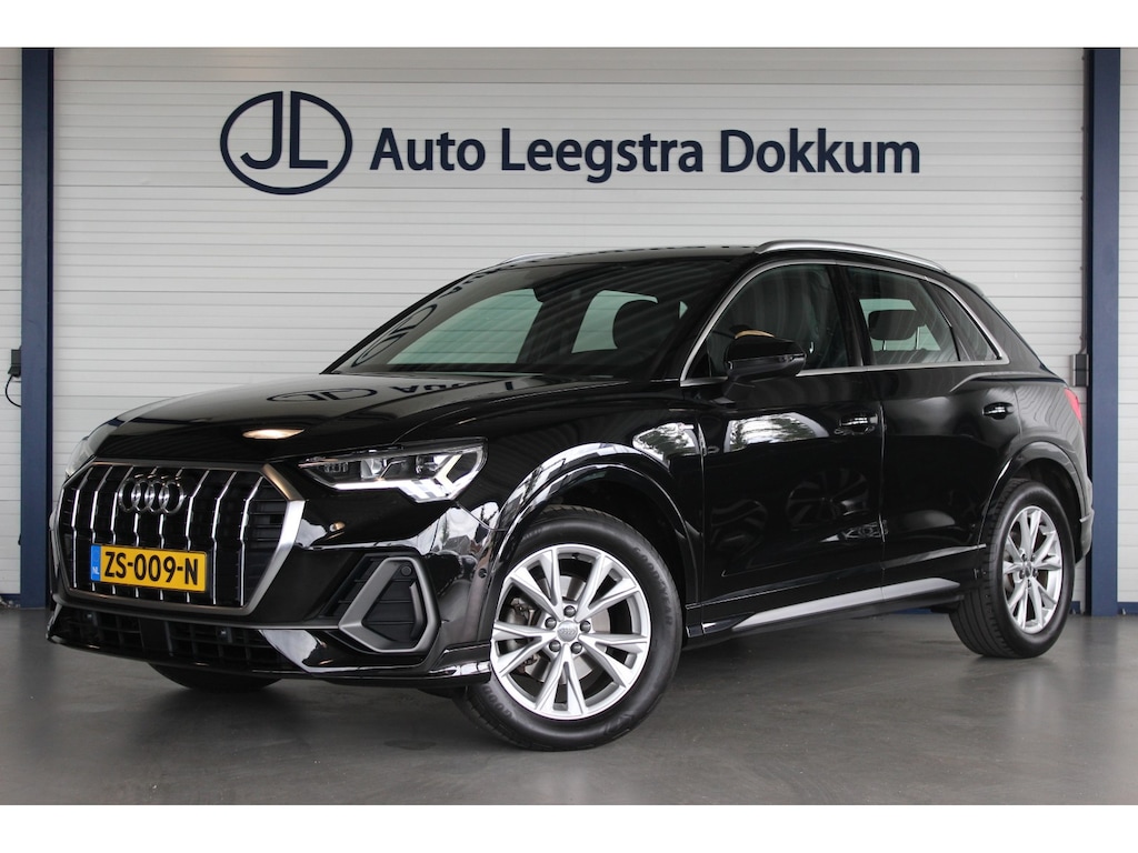 Audi Q3 35 TFSI S-Line Trekhaak | LED Matrix | Carplay | Adapt. Cruise | Navi | Bluetooth | Sportstoelen | 18" LMV | PDC V+A