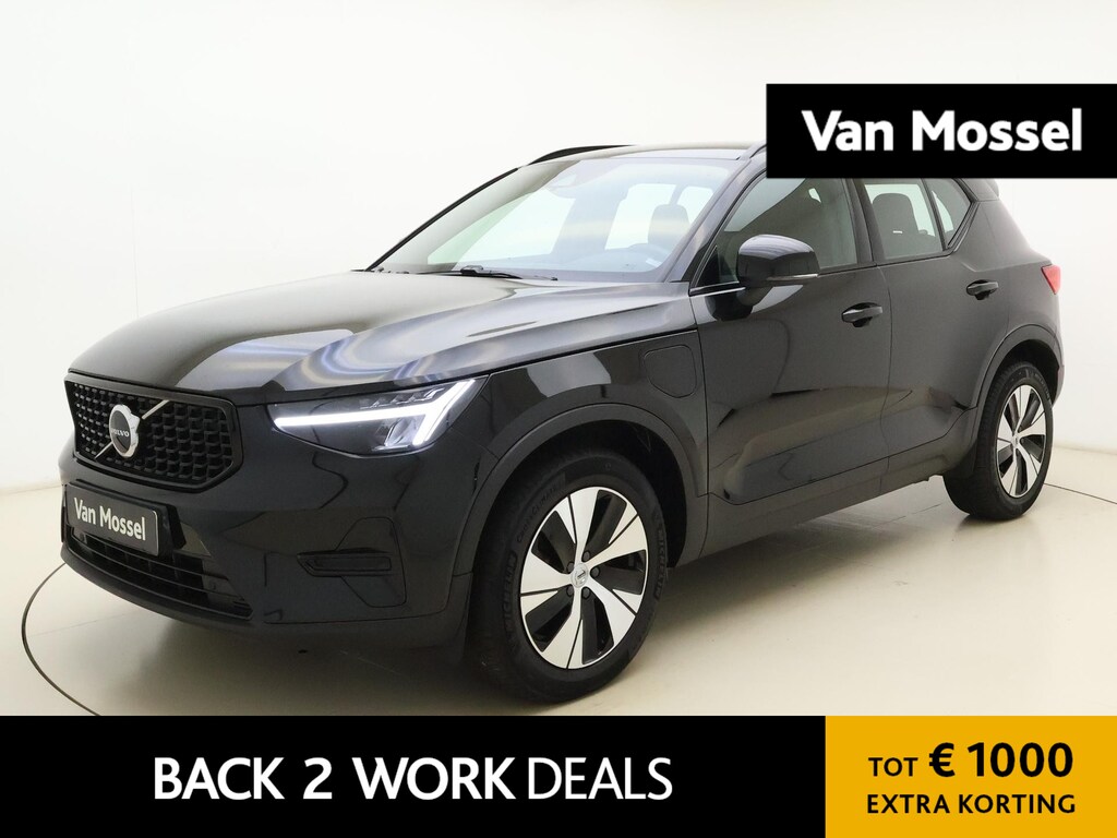 Volvo XC40 1.5 T4 Plug-in hybrid Plus Dark | Apple Carplay / Android Auto | Harman/Kardon | Parkeersensoren |