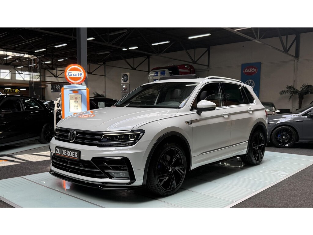 Volkswagen Tiguan 2.0 TSI R-Line DSG | 4Motion | Vol optie | Pano | Memory | Leer