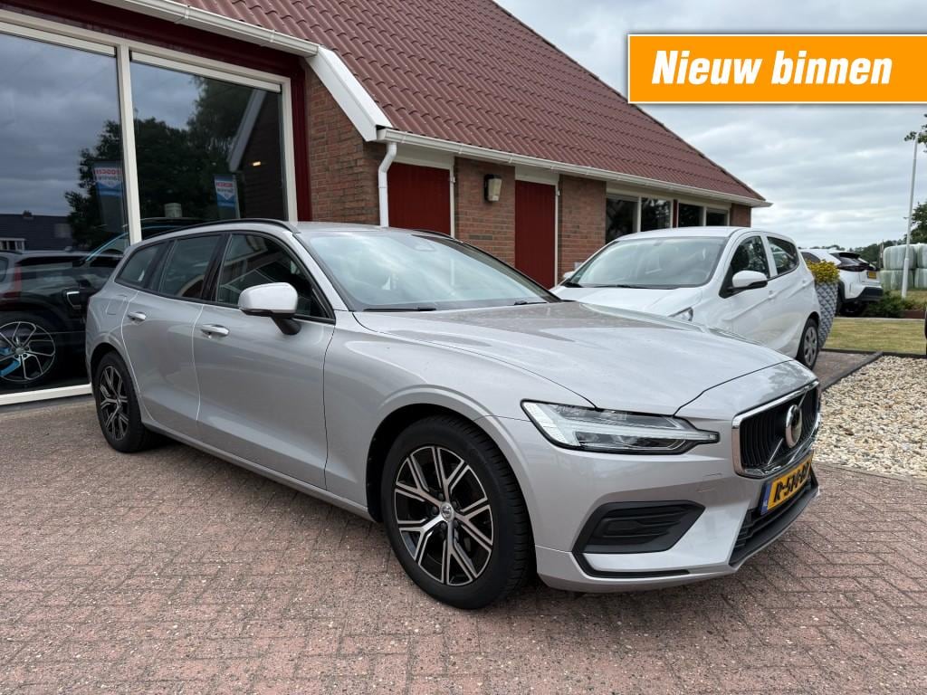 Volvo V60 2.0 B3 Essential Orig. NL/FaceLift/Leder/Trekhaak/Winter Pakket