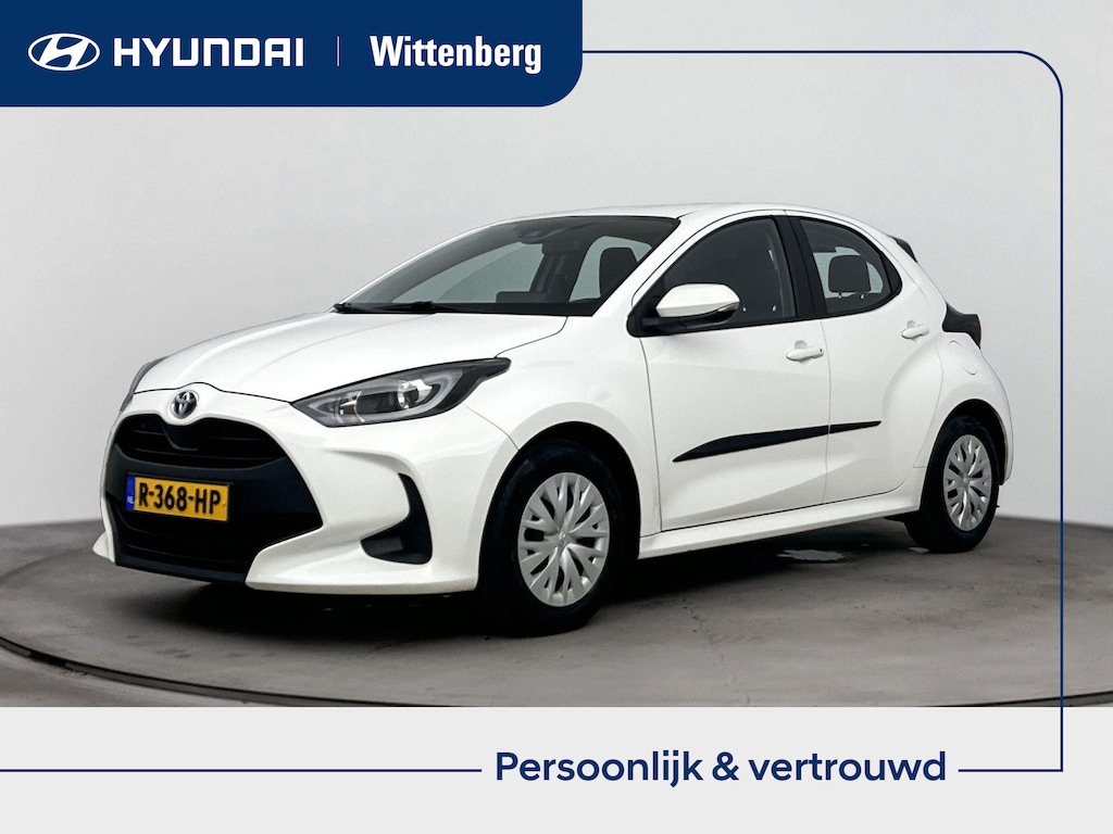 Toyota Yaris 1.5 Hybrid Active | Trekhaak | Carplay | Automaat | Adap cruise | Camera |