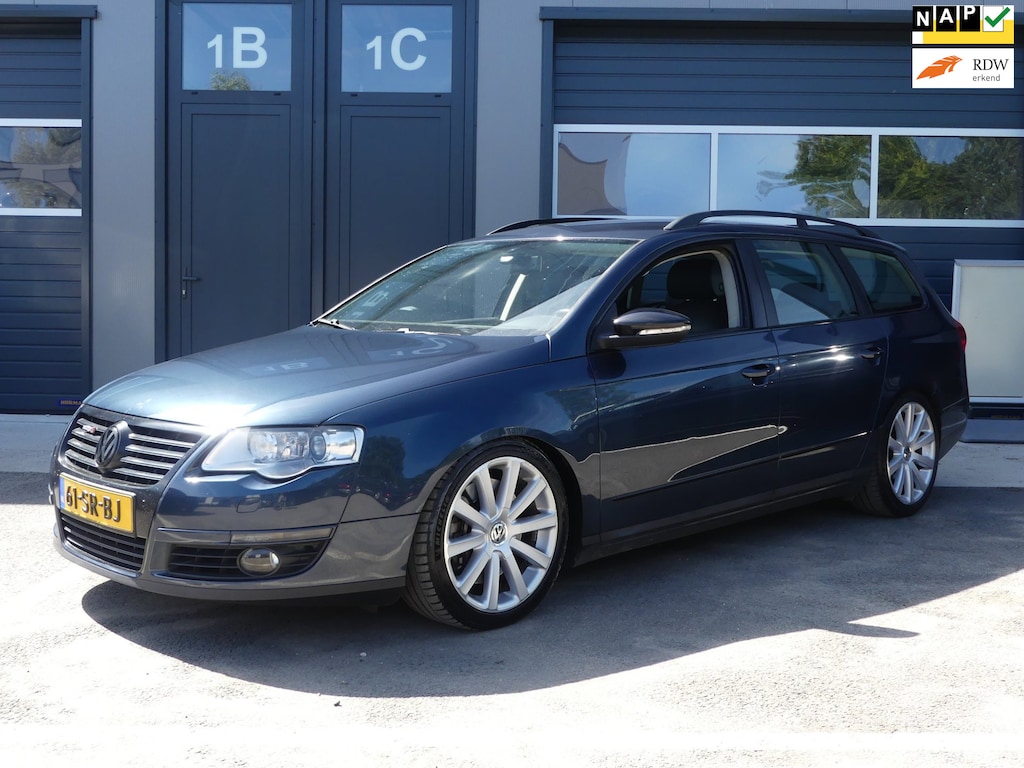 Volkswagen Passat Variant 3.2 V6 Highline 4Motion Automaat Navi / Apple Car Play / Xenon / ECC / NL-Auto / Vol Opties