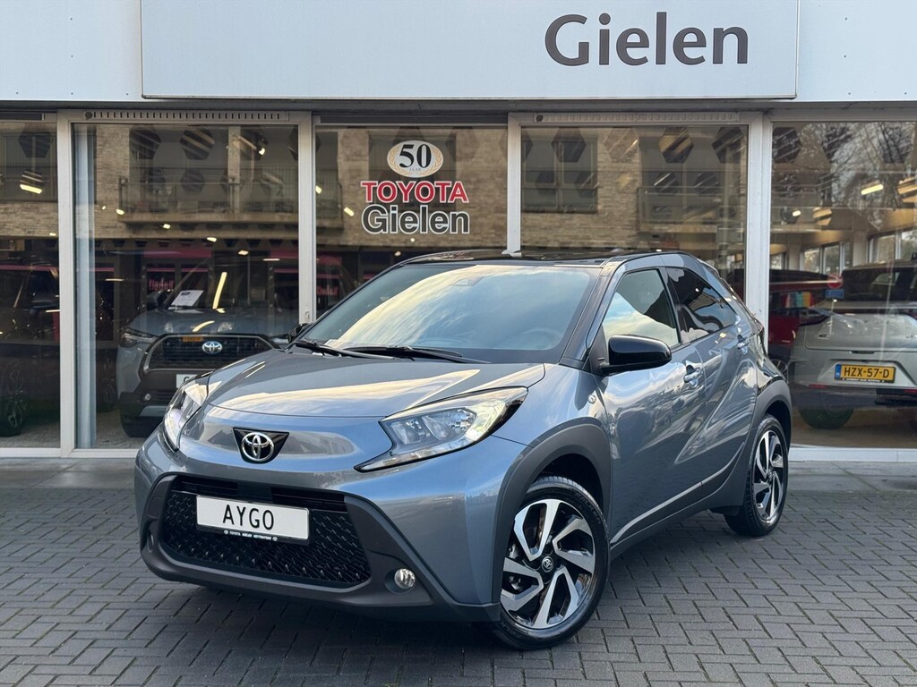 Toyota Aygo X 1.0 VVT-i MT Pulse Bi-tone | Celestite grey, 17 inch, Privacy glass, Apple CarPlay/Android auto, Airconditioning, Parkeercamera