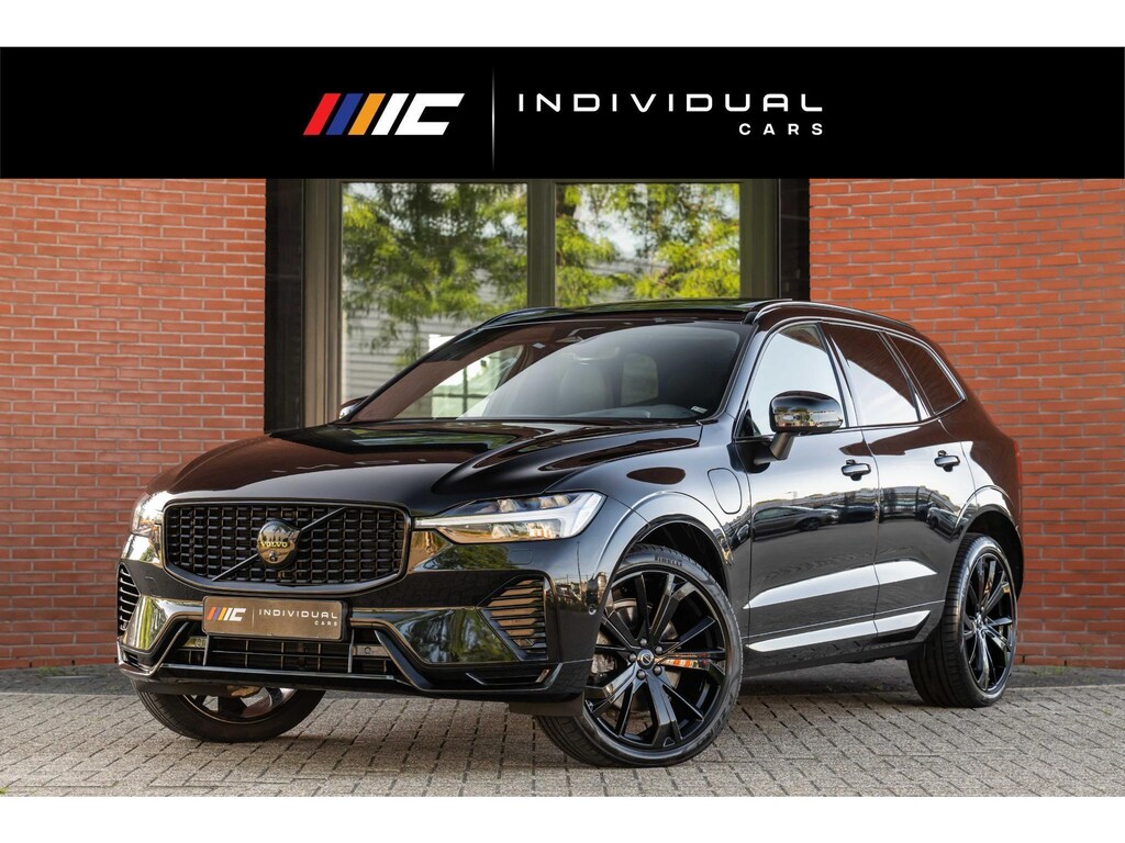 Volvo XC60 2.0 T6 AWD Black Edition Pano 360° Trekhaak H/K