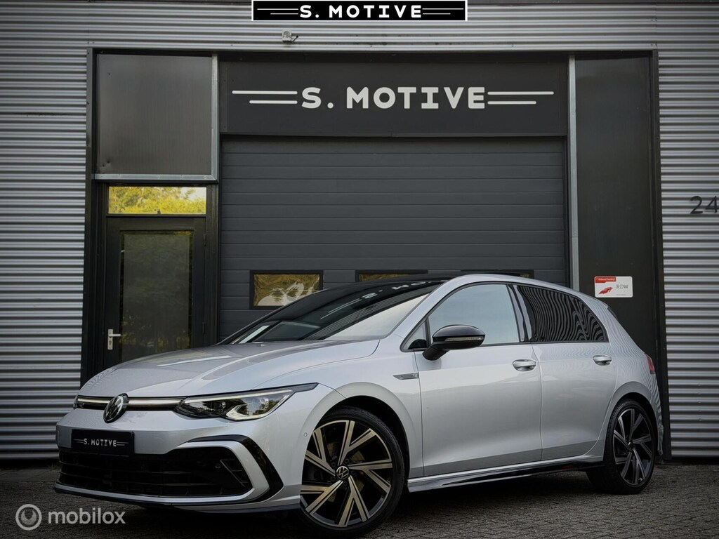 Volkswagen Golf 1.5 eTSI R-Line H&K, Pano, Hub, IQ, Sfeer, Camera