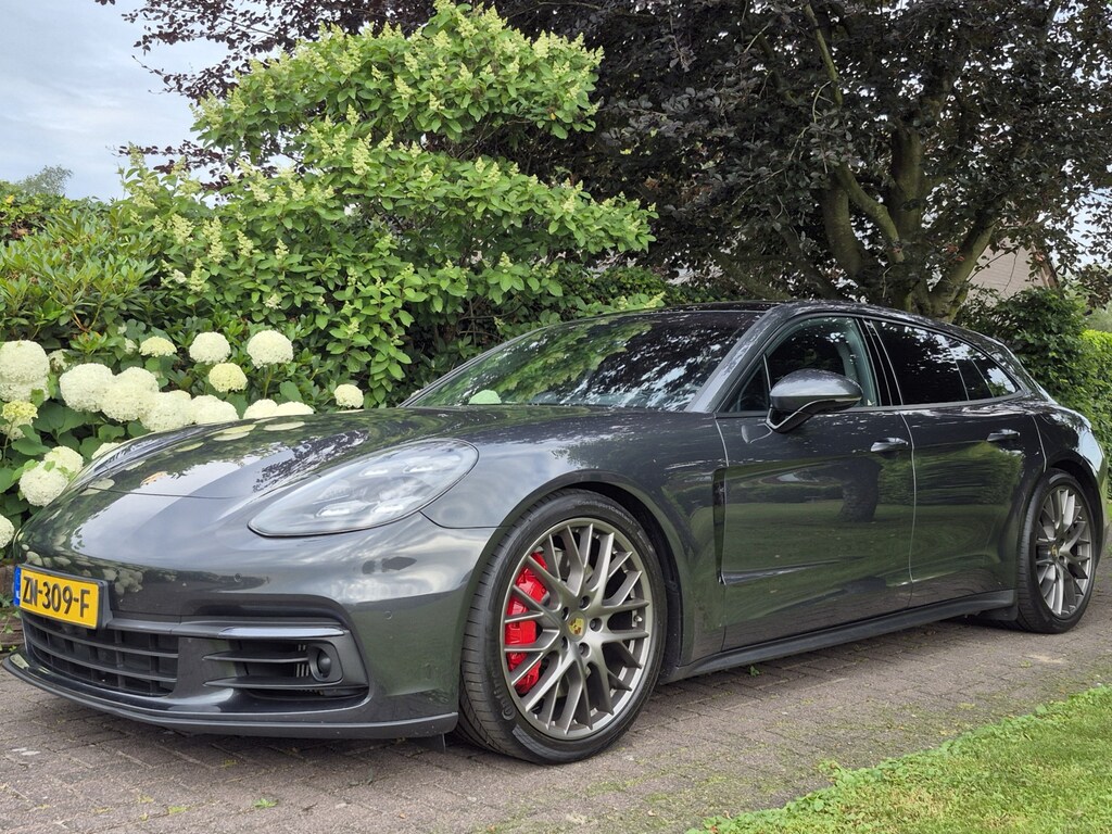 Porsche Panamera Sport Turismo BWJ 2019 | 2.9 601PK 4 E-Hybrid NL AUTO | LEER | PANO | 21'' LMV | CAMERA | LEER | AD CRUISE | CARPLAY | BOSE | PDC | LUCHTVERING