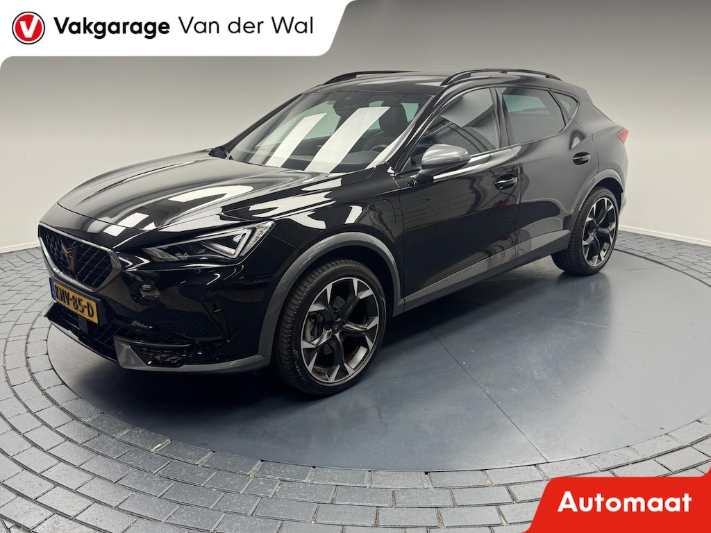 CUPRA Formentor 1.4 e-Hybrid 204PK Navigatie-Carplay-Clima-Camera-Adapt.Cr.contr-Lm19''velgen-Stoel/Stuurverwarming-Parkeersensoren-Virtual