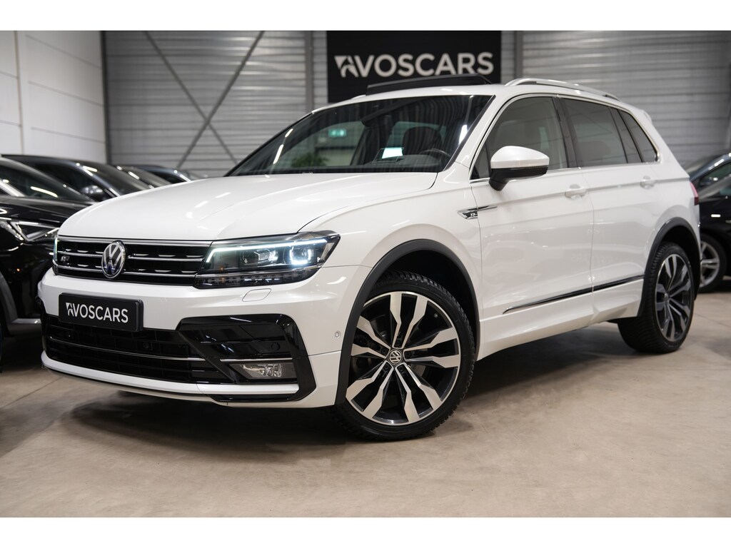 Volkswagen Tiguan 2.0 TSI 4Motion 220PK 3x R-Line * Pano - Dynaudio - Leder - Virtual - 20" - Sfeer - ACC - Blind Spot - App *