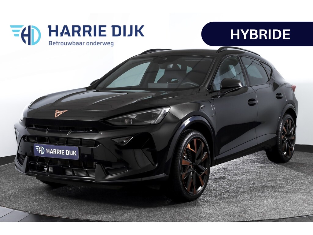 CUPRA Formentor 1.5 TSI e-Hybrid VZ Performance | Dig. Cockpit | Adapt. Cruise | Stoel-+Stuurverw. | PDC | Camera | NAV + App. Connect | ECC | Sennheiser | Elek. Klep | LM 19" | 5475