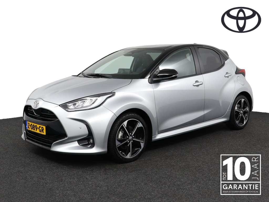Toyota Yaris 1.5 Hybrid 130 Launch Edition | Stuur/Stoelverwarming | heads-up display | Parkeersensoren | Dodehoekdetectie |