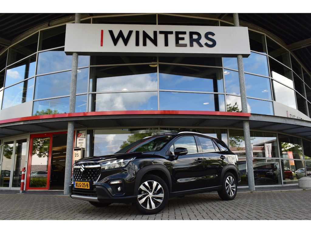 Suzuki S-Cross 1.5 Hybrid Style | Pano / Schuifdak | Adaptive Cruise | 360' Camera | Stoelverwarming | Apple Carplay & Android Auto |