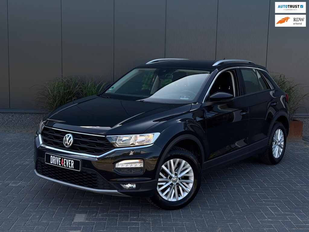 Volkswagen T-Roc 1.5 TSI Style DSG NAVI|PDC|TREKHAAK|AIRCO|MF STUUR|ELEK PAKKET