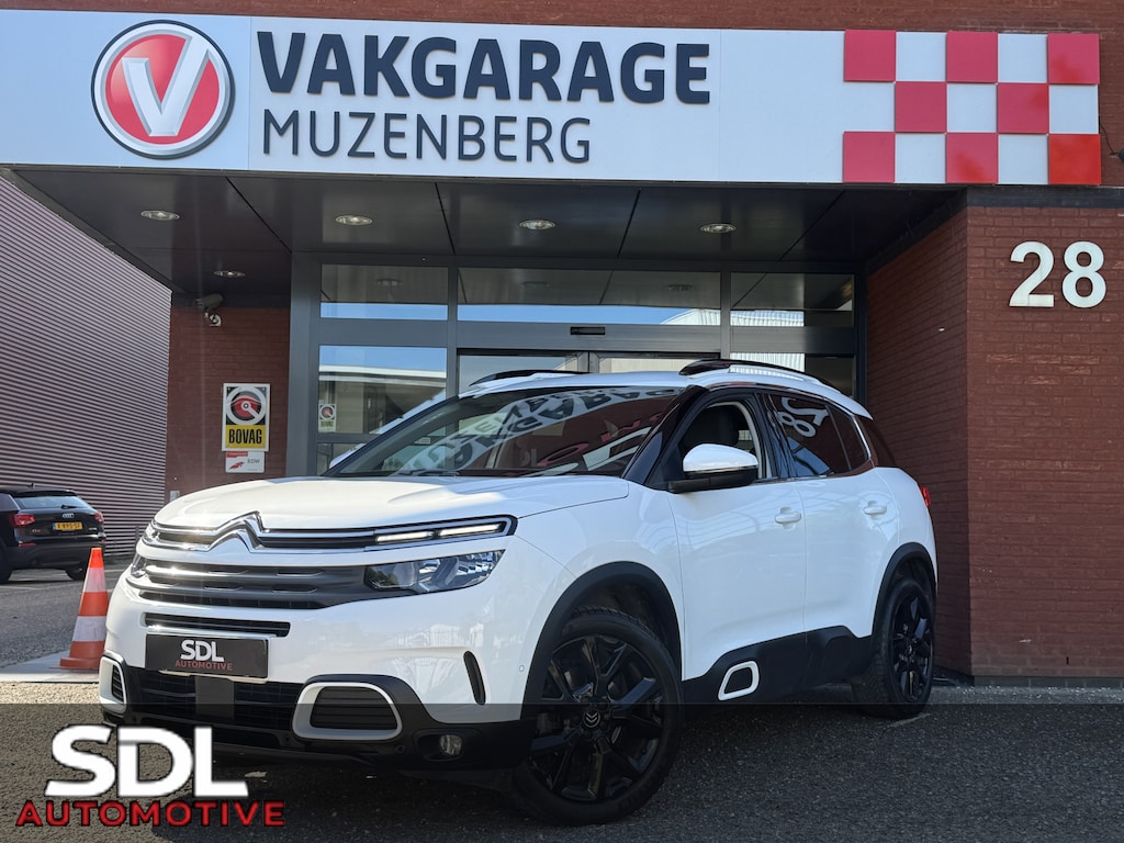 Citroën C5 Aircross 1.2 PureTech Business // NAVI // CAMERA // TREKHAAK // CLIMA // CRUISE // DODENHOEK SENSOR //