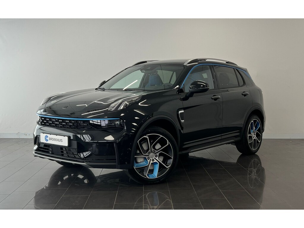 Lynk & Co 01 1.5 | 360 Camera | Cruise control adaptief | Panoramadak | BLIS |