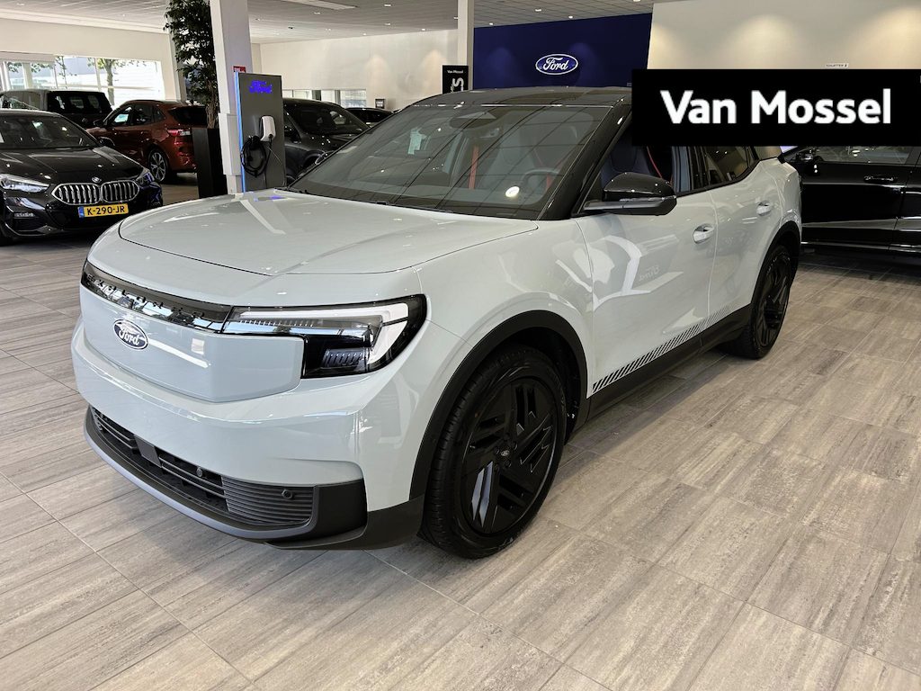 Ford Explorer Collection RWD | 286pk | Elek. trekhaak | AD Cruise | 20 Inch | Nu van €49.700 voor €46.200 |