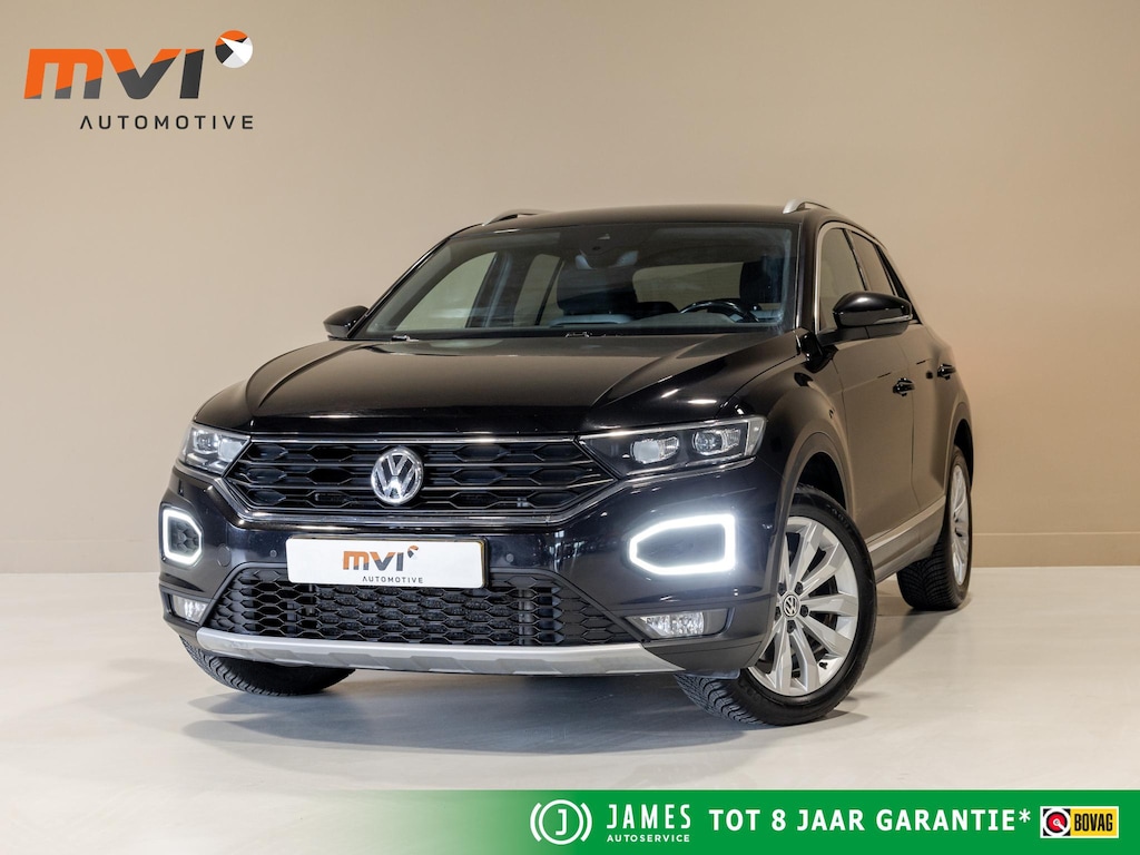 Volkswagen T-Roc 1.5 TSI Sport 150pk / Stoelverwarming / Airco / Navigatie / Adaptieve cruise control / Apple carplay /