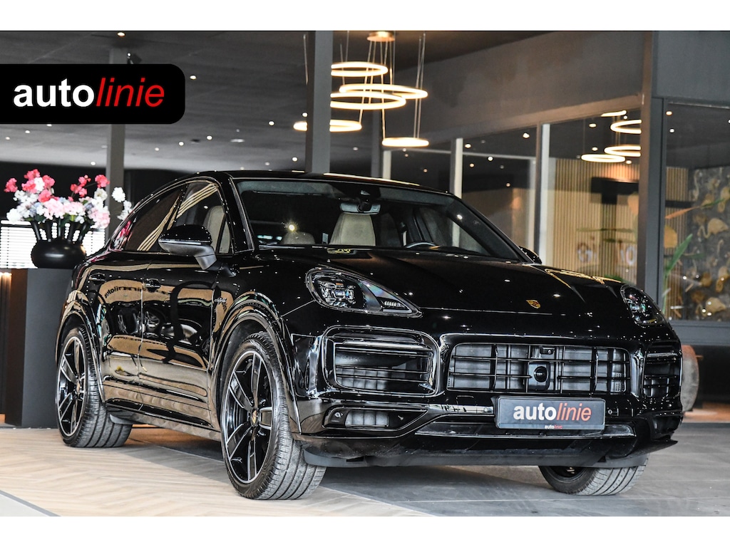 Porsche Cayenne Coupé 3.0 E-Hybrid Sport Design Platinum, Chrono, Luchtv, Sportuitl, Pano, Softcl, ACC,360,Koeling,HUD,Entertainme