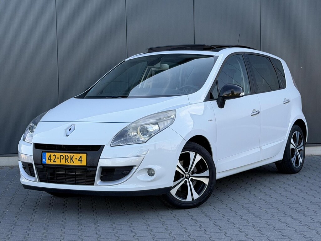 Renault Scenic 1.4 TCe Bose Panoramadak - Navi - Camera - Leder