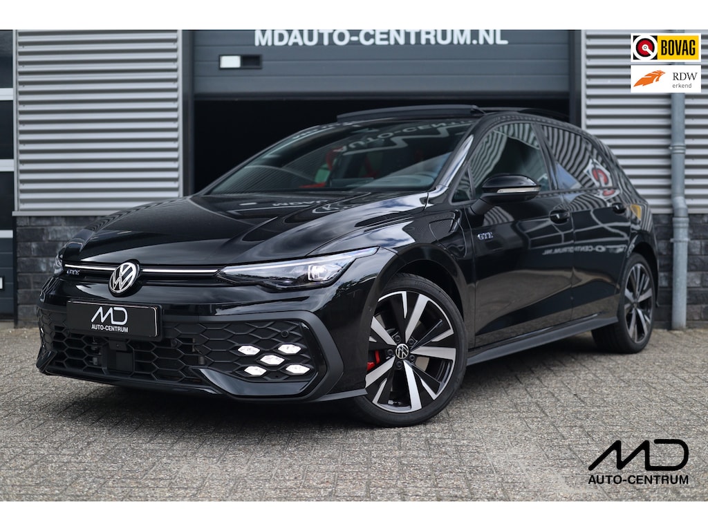 Volkswagen Golf 1.5 GTE| 272pk| Pano| Leder| I.Q. 3D| HuD| 360 camera