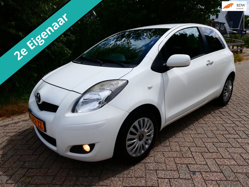 Toyota Yaris 1.3 VVTi Automaat 101pk 2e eig. Clima Navi