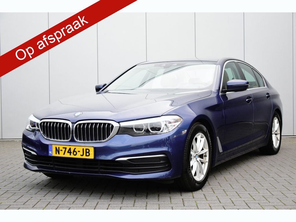 BMW 5-Serie 520d EDE High Executive Camera Display-Key Led Trekhaak/Elektrisch Dealer/onderhouden