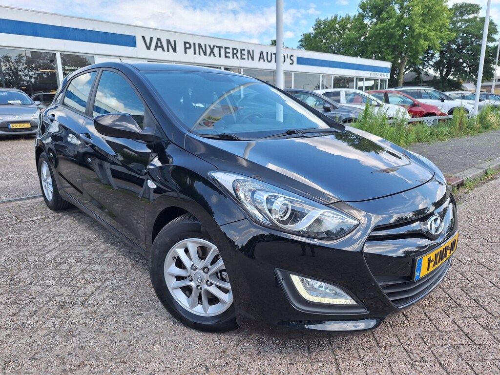 Hyundai i30 1.4i i-Motion