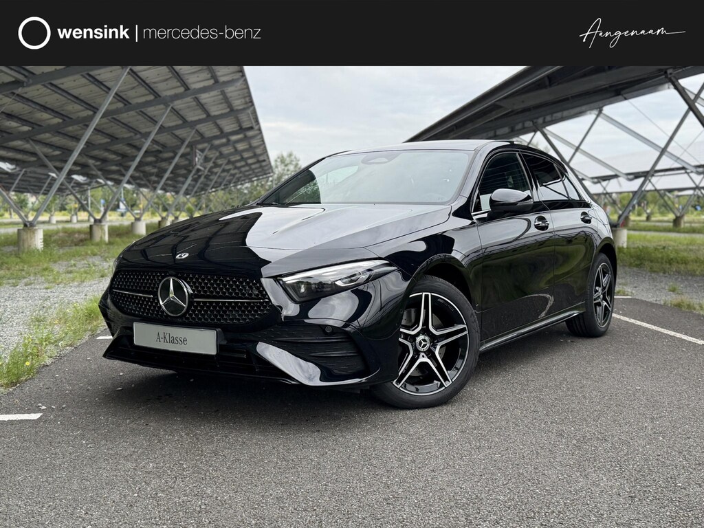 Mercedes-Benz A-klasse 250 e Business Solution AMG | Night | Panoramaschuifdak | Stoelverwarming | Sfeerverlichting | Achteruitrijcamera |  MULTIBEAM LED |