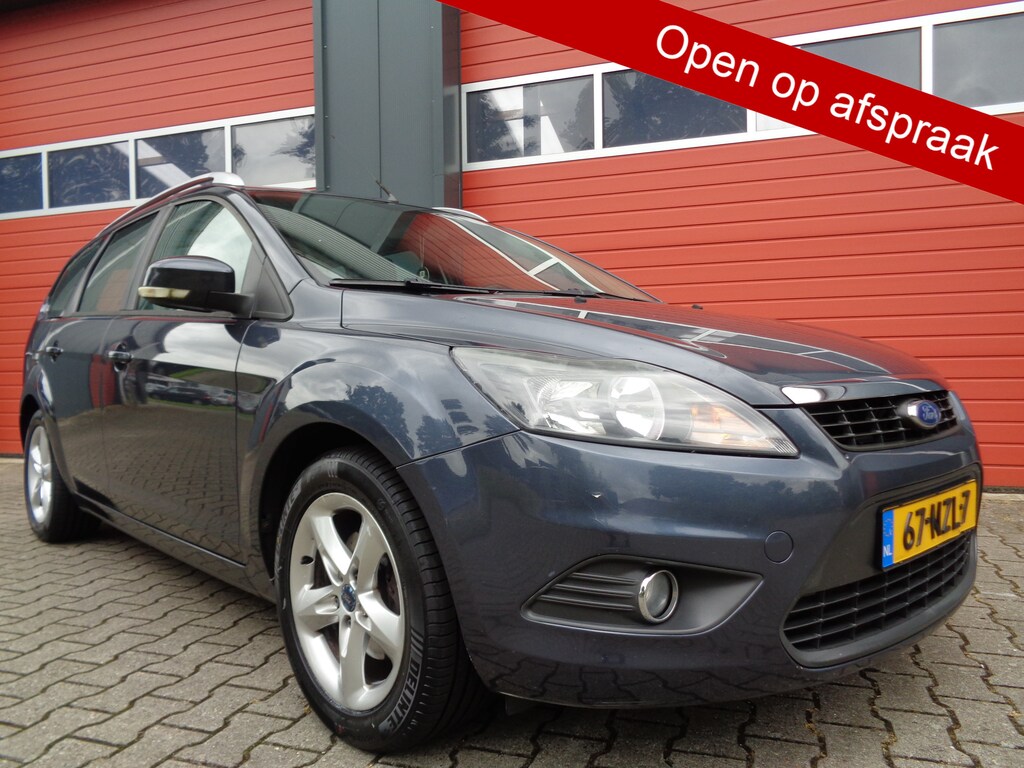 Ford Focus Wagon 1.6 Comfort 101PK Airco Cruise LMV Trekhaak NL-Auto