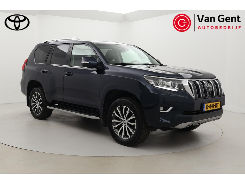 Toyota Land Cruiser 7 pers. 2.8 D-4D Executive | Panoramadak | Trekhaak | Treeplanken | Stoel-/achterbankverwarming | Stoelventilatie | Leder | Rear Seat Entertainment | Dodehoek detectie | JBL