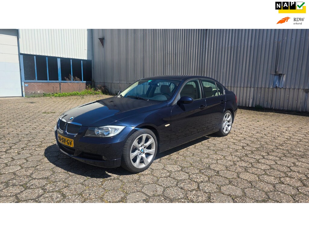BMW 3-Serie 318i High Executive