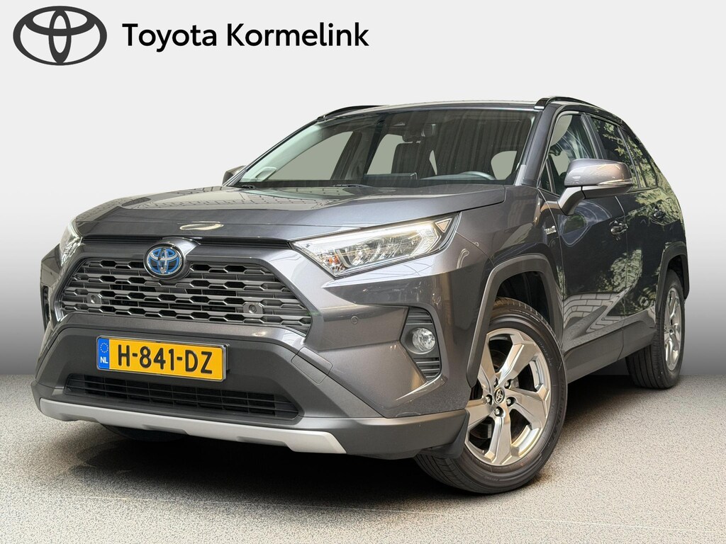 Toyota RAV4 2.5 Hybrid Business Intro