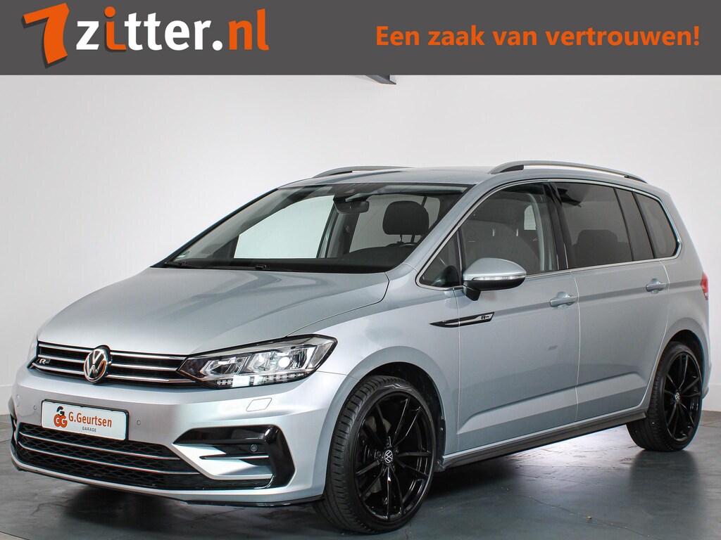 Volkswagen Touran 1.4 TSI Highline R-line, 7-Persoons, Trekhaak, Kinderzitjes!