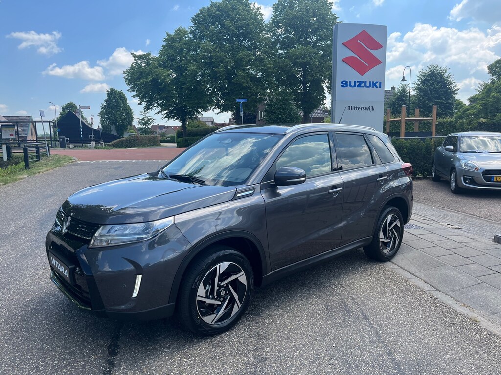 Suzuki Vitara 1.4 Boosterjet Smart Hybrid Style ACTIE ACTIE // € 1500 voorraad korting // Rijklaarprijs!