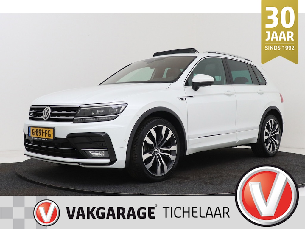 Volkswagen Tiguan 1.5 TSI ACT Highline R-line | Panoramadak | Org NL | Dynaudio | Camera | Digital Cockpit | Stoelverwarming |