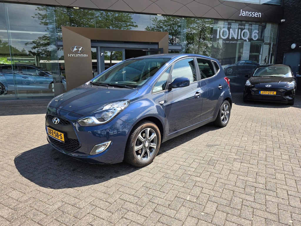 Hyundai ix20 1.6i i-Vision + NavPack