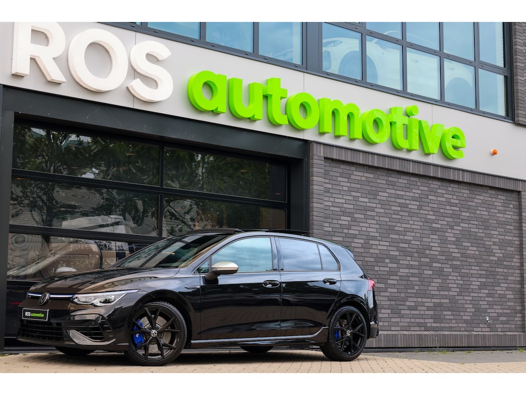Volkswagen Golf 2.0 TSI R 4Motion | PANO | AKRAPOVIC | DODE HOEK | STUURVERW | IQ-LIGHT |