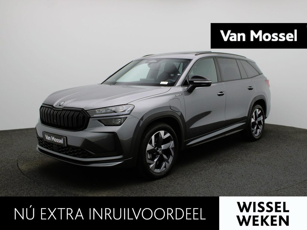 Skoda Kodiaq 1.5 TSI PHEV Sportline Business 204 PK |204PK | Automaat | Panoramadak | Matrix LED Koplampen | Navigatie | Apple Carplay/Android Auto | Keyless Entry | Achteruitrijcamera | Climate Control | Adaptive Cruise Control | Parkeersensoren | Elektrische achterklep | Privacy Glass | Stoelverwarming | Lichtmetalen velgen | Direct leverbaar! |