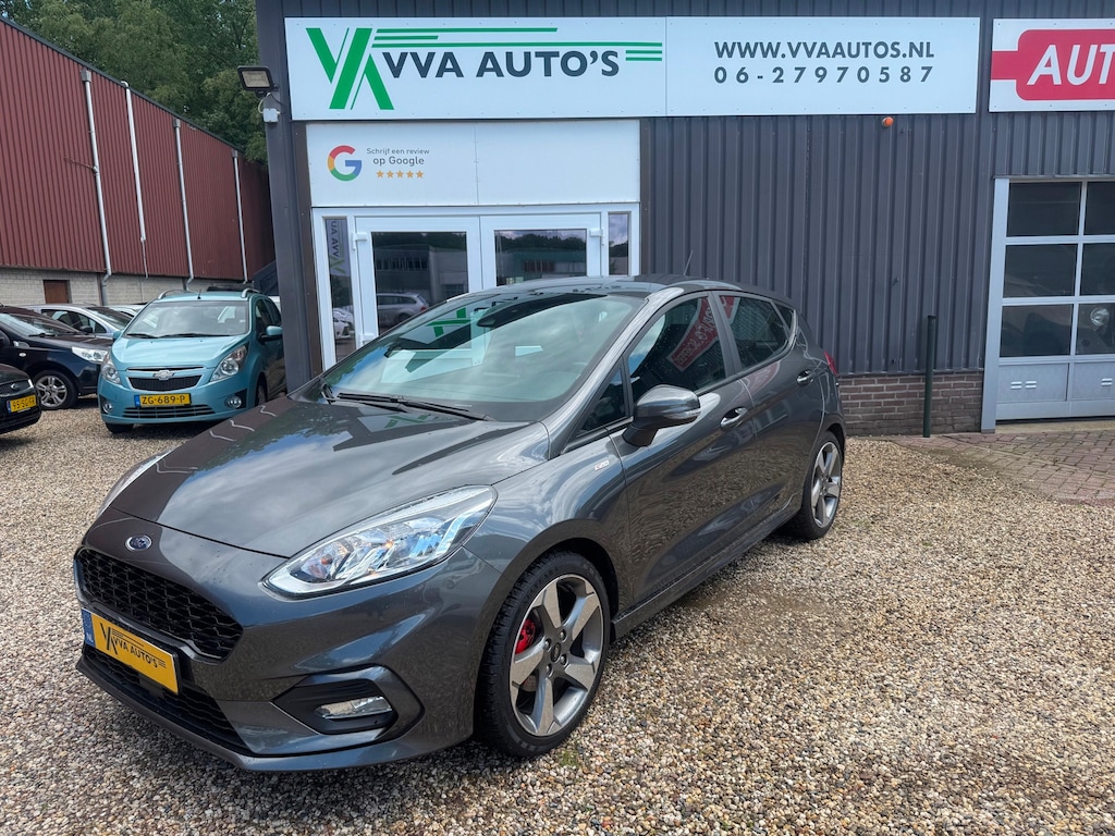 Ford Fiesta 1.1 ST Line clima, navi, cruise, sportpakket, stoelverwarming vol opties!