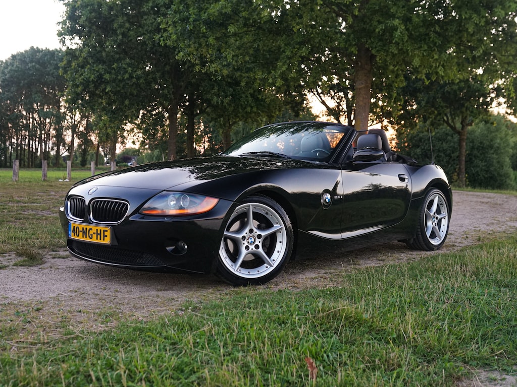 BMW Z4 [E85] 2.5i S Aut. Executive l M-onderstel l Cruise l Xenon l Bluetooth l PDC