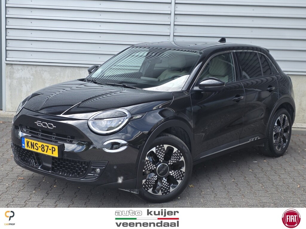 Fiat 600 105PK Hybrid La Prima | Massagestoel | Leder | Full options |