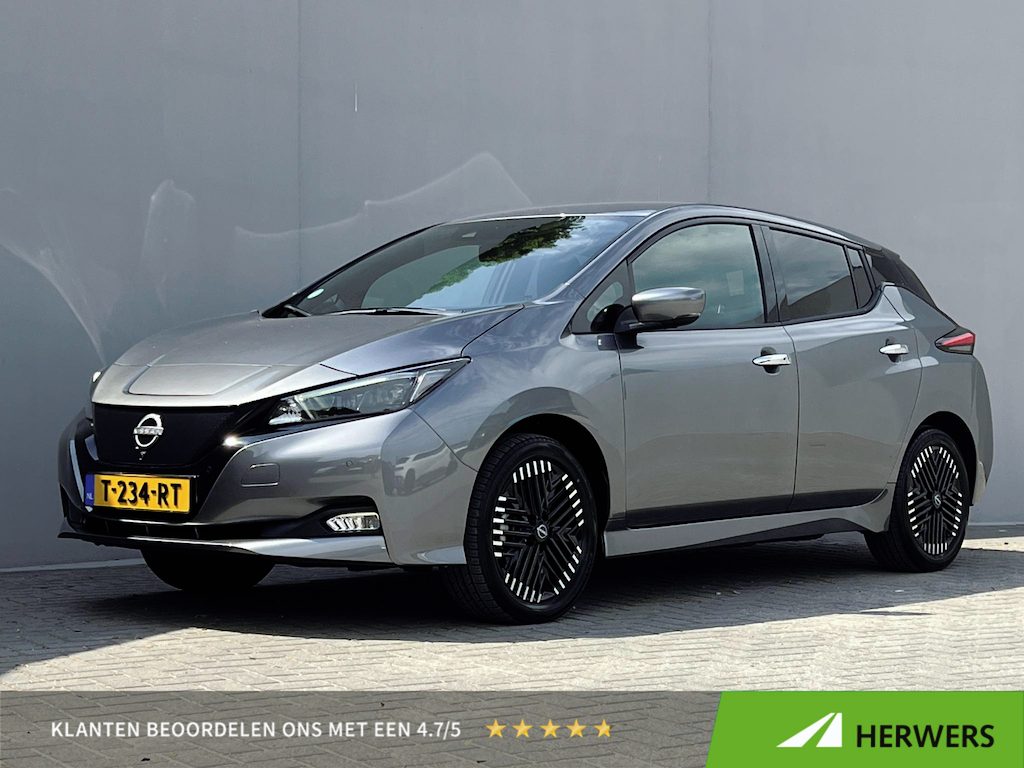 Nissan Leaf e+ Business Executive 62 kWh / Accu SoH 95,71 % / Leder / Stuur-, stoel- en achterbankverwarming / Climate control / Navigatie / Trekhaak fietsendrager afn. / 17"LM wielen /