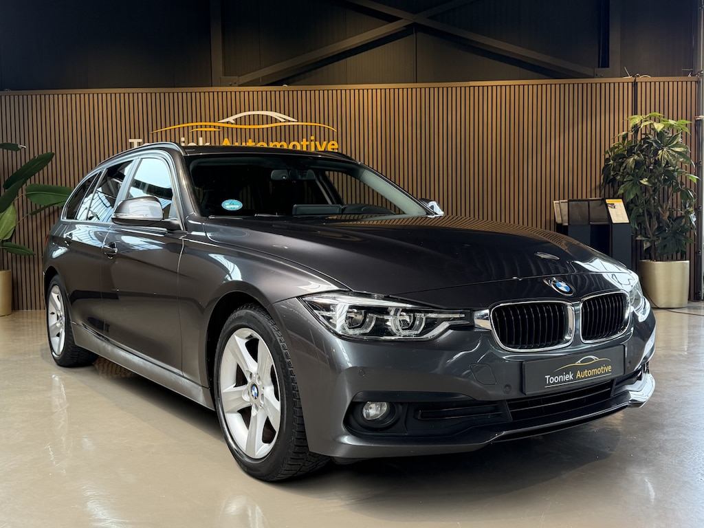 BMW 3-Serie Touring 316d Centennial High Executive cruise/climate control , navigatie alles erop en eraan!