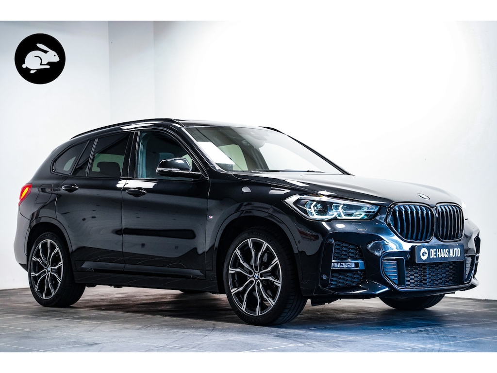 BMW X1 xDrive25e M Sport|Full opt!|Pano dak|Harman|Trekhaak|Head up|Acc