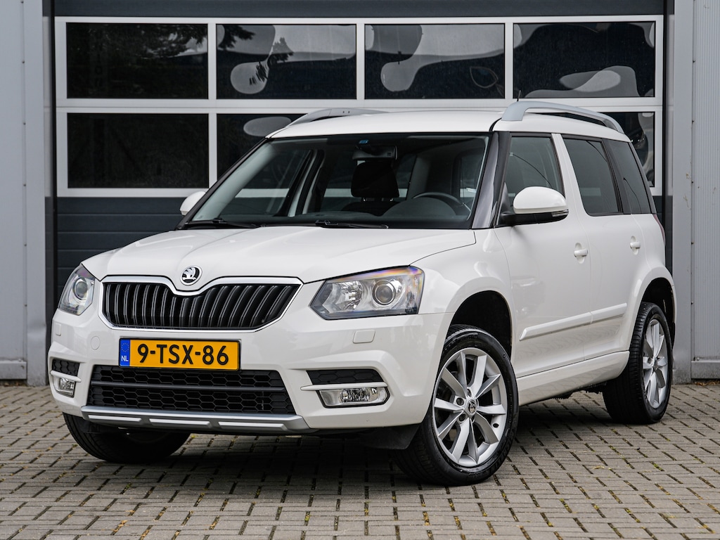 Skoda Yeti 1.4 TSI Elegance | Navi | Camera | Xenon | Trekhaak | Climate control | Stoelverwarming | Cruise control